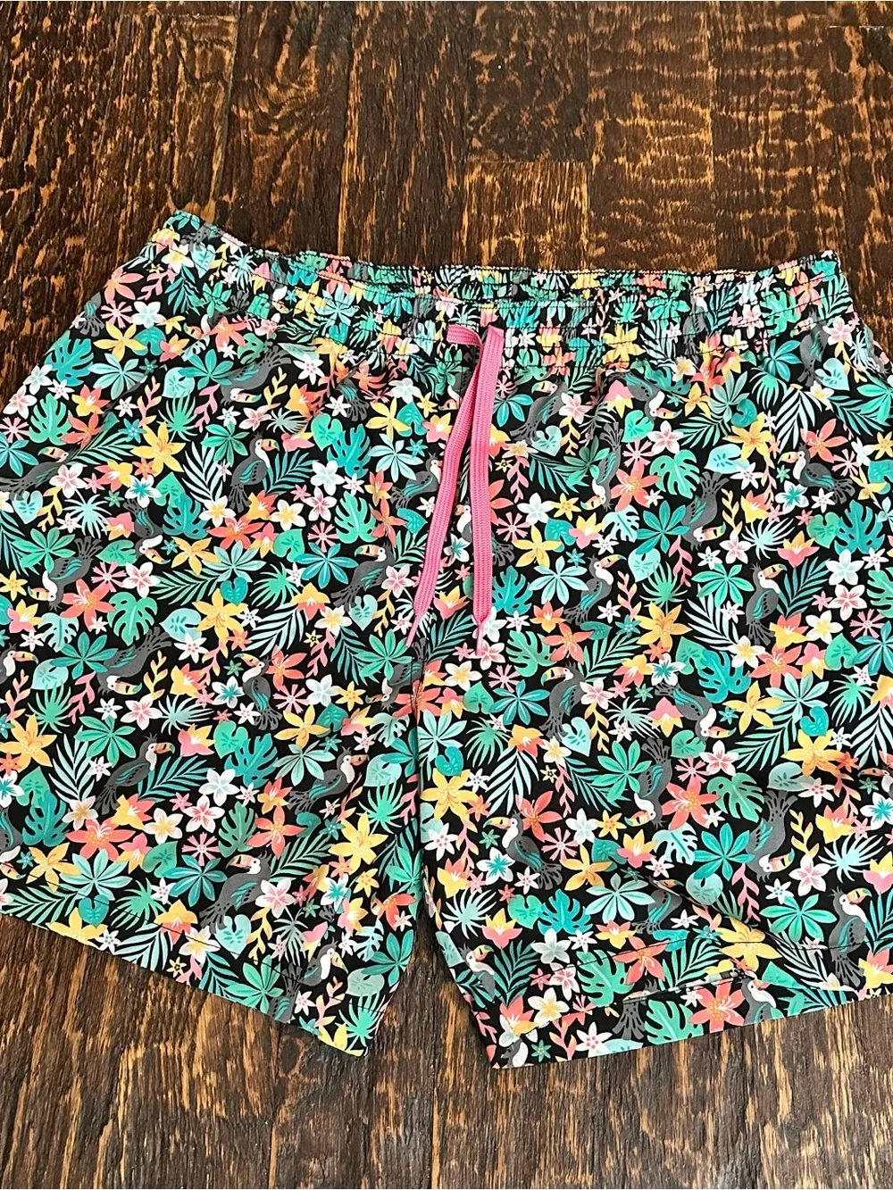 Chubbies men’s the bloomerangs Drawstring trunks - Black with Multi-Color Floral